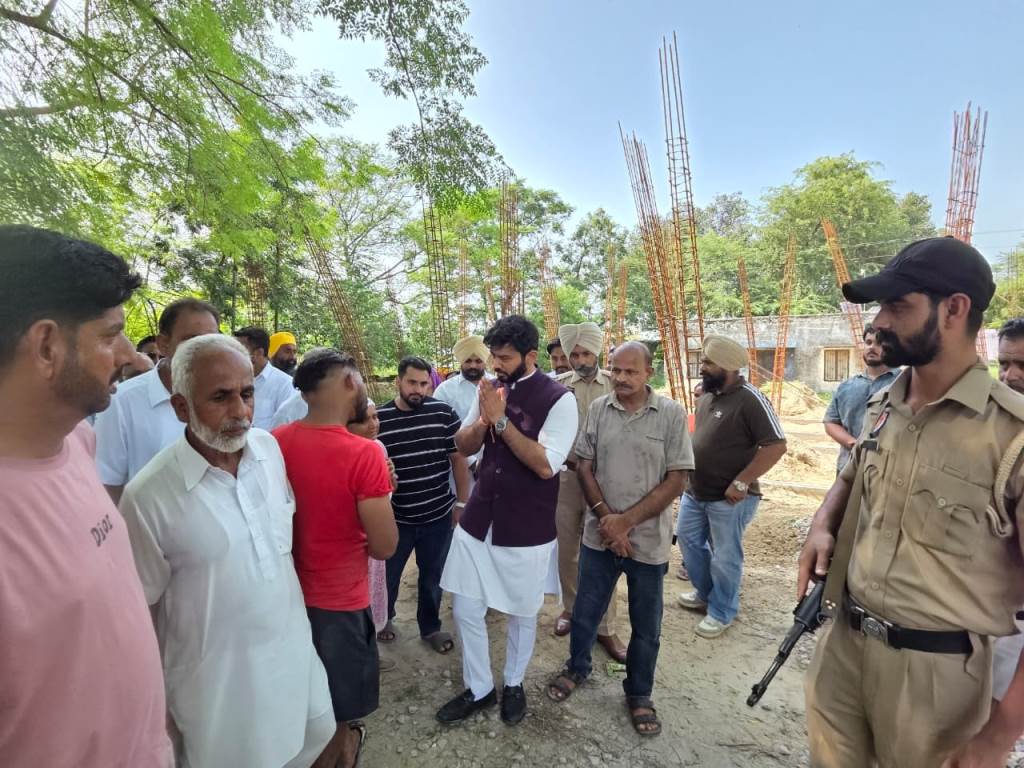 Development works worth 452 crore will strengthen the infrastructure of Kot Fatuhi  MLA Dr Ishank Kumar